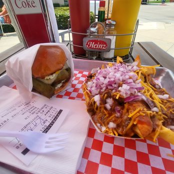 Corner Burger - Fire, bomb, Dank, oishi, delicious! However which way you cut it... Damn good. Def coming back 5. Southwest Burger Small Chili Cheese Fries - Burgers Near Me - Lawndale, California