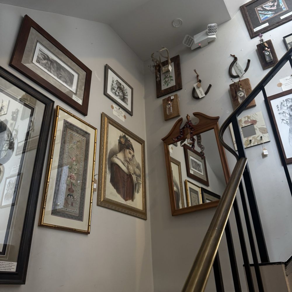 Downingtown Vintage - Antiques Near Me - Downingtown, Pennsylvania