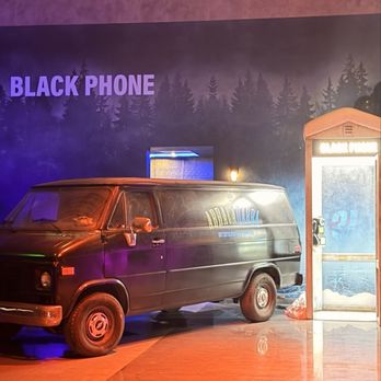 Universal Horror Unleashed - Don't answer the phone - Haunted Houses Near Me - Las Vegas, Nevada