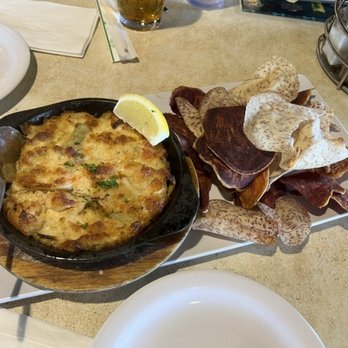 Nico's Pier 38 - Crab & artichoke dip - Seafood Near Me - Honolulu, Hawaii