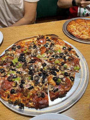 Cicero's Pizza by null