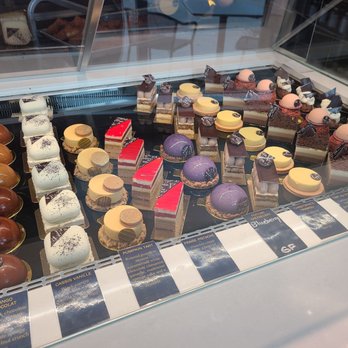 Chez Christophe - Bakeries Near Me - White Rock, British Columbia
