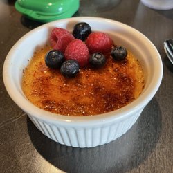 Field House - Creme Brûlée with berries