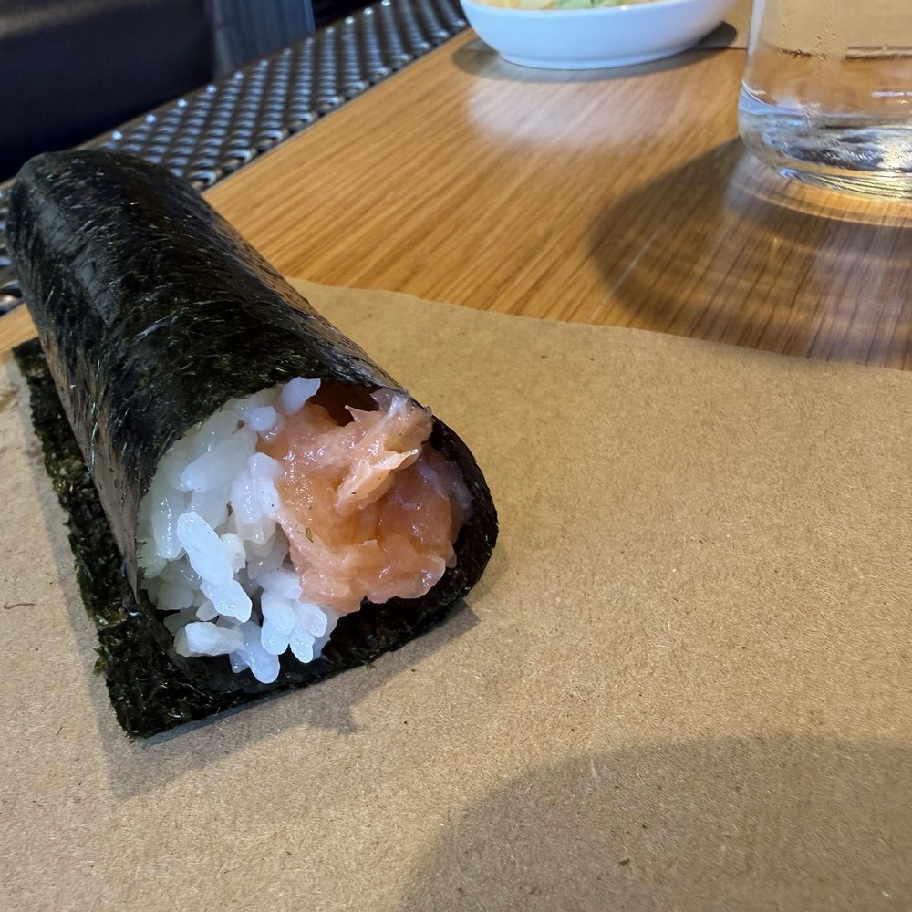 KazuNori | Calabasas - Salmon Hand Roll - Japanese Near Me - Calabasas, California