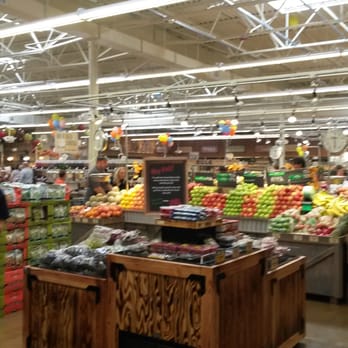Fresh Thyme Market - Farmers Market Near Me - Indianapolis, Indiana