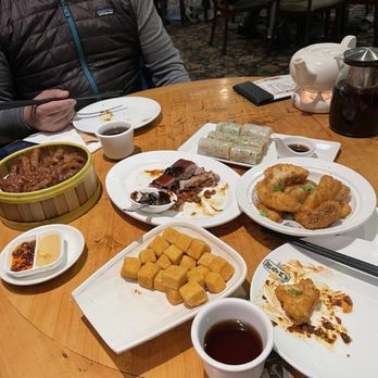 Koi Palace - The Signature Koi Palace dining dim sum table. - Dim Sum Near Me - Daly City, California
