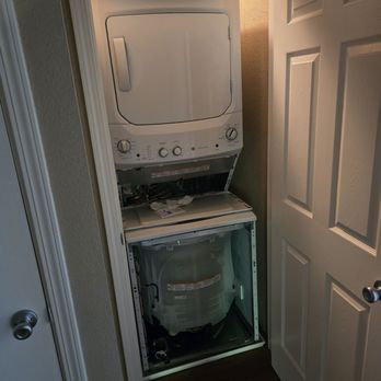 Greg's Appliance Repair - How it was left. Did want to lose any screws uh.... poor job - Appliances & Repair Near Me Greg's Appliance Repair - How it was left. Did want to lose any screws uh.... poor job - Appliances & Repair Near Me