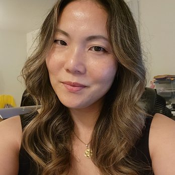 Every Piece Salon - Retoned hair selfie - Hair Salons Near Me - Honolulu, Hawaii