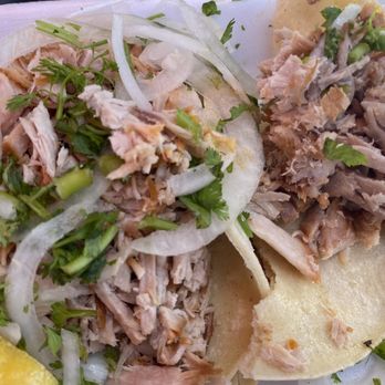 Carnitas Uruapan - The amount of meat they give you is unsurpassed. - Mexican Near Me - Santa Ana, California