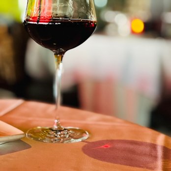 Simms Steakhouse - Cab - Steakhouses Near Me - Lakewood, Colorado