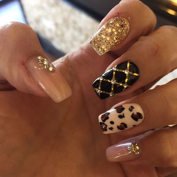 Palace Nails - Can't decide on which nail was my favorite! Love Kelly's designs! - Nail Salons Near Me - North Hills, California