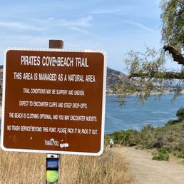 The sign at the Trail Head....let's you know what to expect The sign at the Trail Head....let's you know what to expect