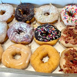 Duck Donuts - Delicious Dozen Custom Assortment