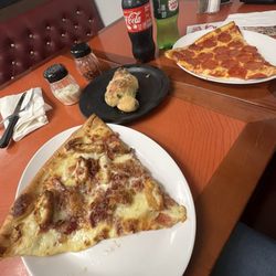 Melilli Cafe & Grill