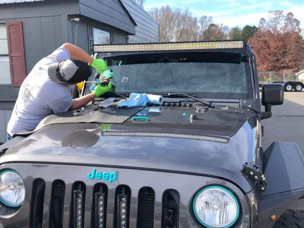 L&B AUTO GLASS Updated September 2024 30 Mountainside Dr