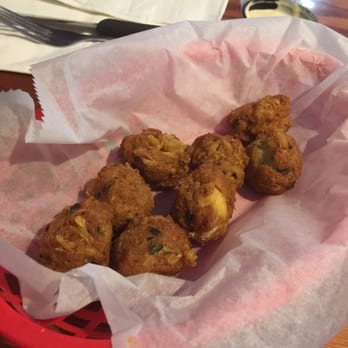 Charlie Horse Restaurant - Maryland style crab cakes - Seafood Near Me - Ormond Beach, Florida