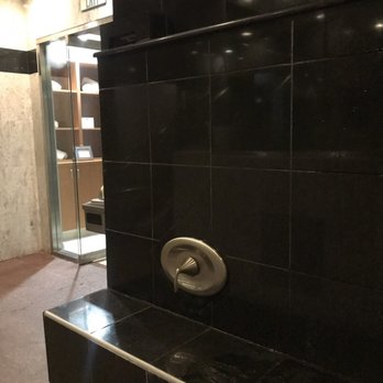 Meridian Day Spa - Rinse area - Day Spas Near Me - Commerce, California