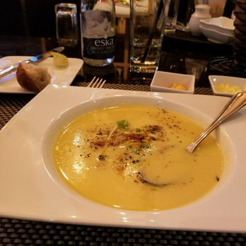 Cambridge Suites Toronto - Great bisque served - Hotels Near Me - Toronto, Ontario