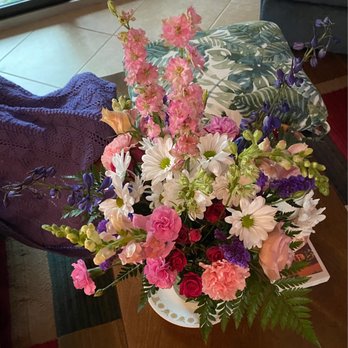 Always In Bloom Florist - Florists Near Me - Vero Beach, Florida Always In Bloom Florist - Florists Near Me - Vero Beach, Florida