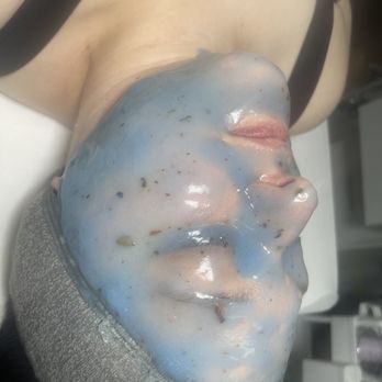 Kays Bare Beauty - Jelly mask add on - Estheticians Near Me - West Allis, Wisconsin Kays Bare Beauty - Jelly mask add on - Estheticians Near Me - West Allis, Wisconsin