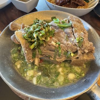 Kin Dee - Thai Near Me - Bellevue, Washington