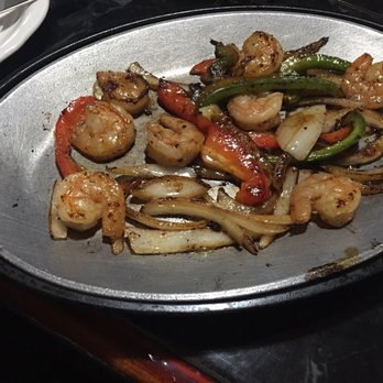 Tres Machos - Fajitas de Camaron -lunch special - Mexican Near Me - Richmond, Virginia Tres Machos - Fajitas de Camaron -lunch special - Mexican Near Me - Richmond, Virginia