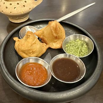 Indus Progressive Indian - Samosas - Kebab Near Me - Highland Park, Illinois Indus Progressive Indian - Samosas - Kebab Near Me - Highland Park, Illinois