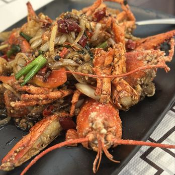 Best Friend Restaurant - Best Friend - Typhoon Shelter Twin Lobster - Chinese Near Me - Mississauga, Ontario Best Friend Restaurant - Best Friend - Typhoon Shelter Twin Lobster - Chinese Near Me - Mississauga, Ontario