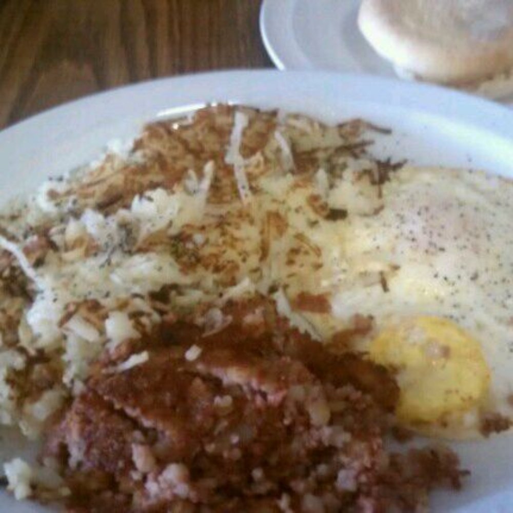 Cully's Restaurant - Corned beef hash and eggs - Breakfast & Brunch Near Me - Poway, California Cully's Restaurant - Corned beef hash and eggs - Breakfast & Brunch Near Me - Poway, California