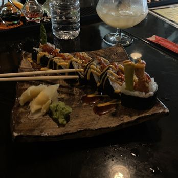 Plate Tapas Grill & Lounge - Spider roll - Tapas/Small Plates Near Me - Tampa, Florida