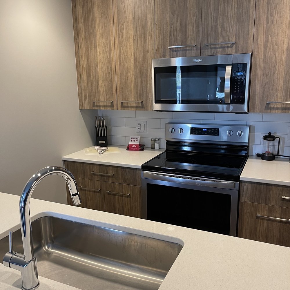 The Shore - Apartments Near Me - Kelowna, British Columbia The Shore - Apartments Near Me - Kelowna, British Columbia