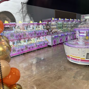 CrabMee - Arcades Near Me - Friendswood, Texas