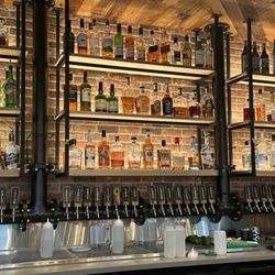Eye Tooth - Taps and Liquors!  Nice!