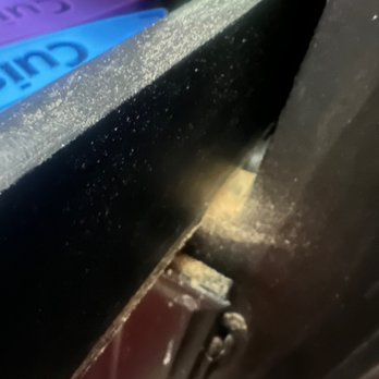 Invitation Homes - old cabinet drawers that are worn out causing saw dust to be created. - Property Management Near Me - Glendale, California Invitation Homes - old cabinet drawers that are worn out causing saw dust to be created. - Property Management Near Me - Glendale, California