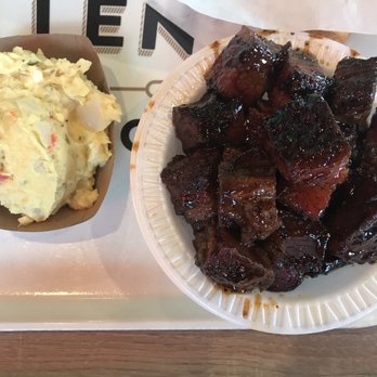 Killen's Barbecue - Wagyu burnt ends with potato salad. - Barbeque Near Me - Pearland, Texas Killen's Barbecue - Wagyu burnt ends with potato salad. - Barbeque Near Me - Pearland, Texas