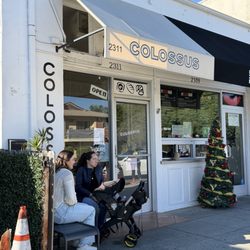Colossus - Front chairs and shade to drink and talk