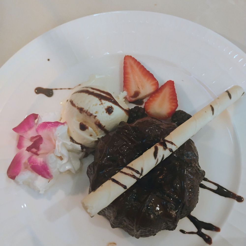 Aragosta - Lava cake. - Modern European Near Me - St. George, Utah Aragosta - Lava cake. - Modern European Near Me - St. George, Utah