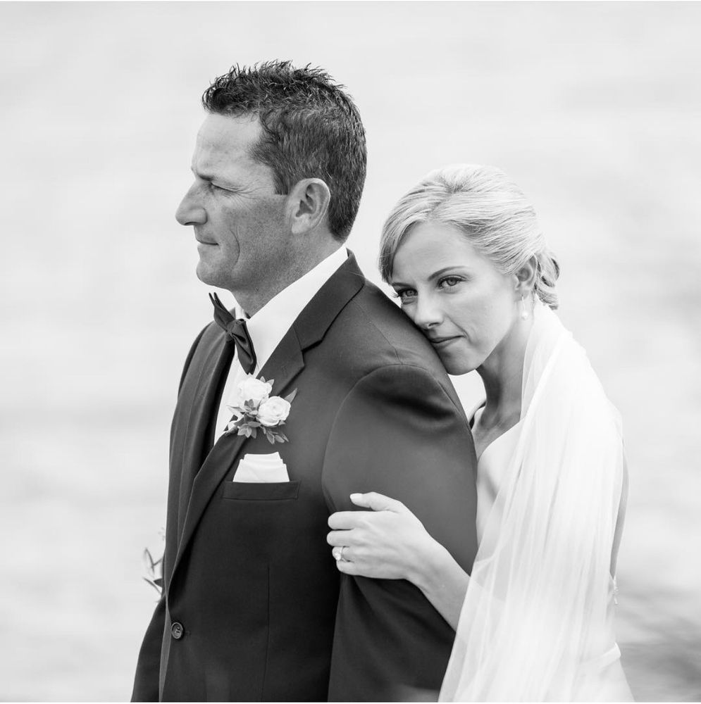 OLIVER WEST DAY SPA Updated October 2024 10 Photos 28 Railroad Ave, Sayville, New York