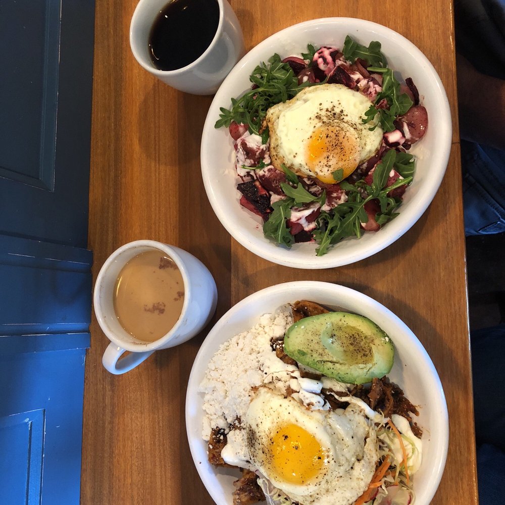 Kitchenette - Breakfast & Brunch Near Me - Templeton, California Kitchenette - Breakfast & Brunch Near Me - Templeton, California