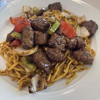 Gilroy Noodle - Number 15 - Perfection on a plate! - Coffee & Tea Near Me - Gilroy, California