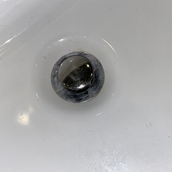 2 Single Moms Cleaning Service - My master bathroom - Home Cleaning Near Me