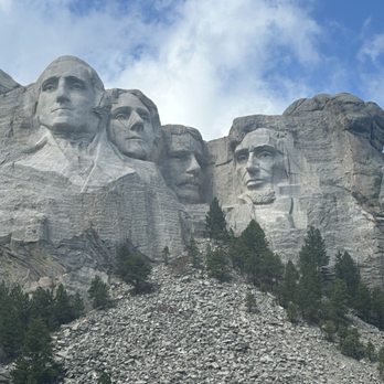 Mt Rushmore's White House Resort - Another view of our 4 presidents - Hotels Near Me - Keystone, South Dakota Mt Rushmore's White House Resort - Another view of our 4 presidents - Hotels Near Me - Keystone, South Dakota