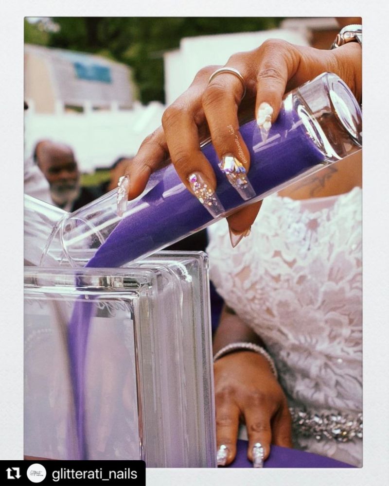 Glitterati Nail Lounge Logo