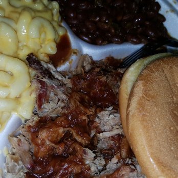 Full Moon BBQ - I ordered the sliced pork not the shredded or pulled and there was no extra sauce in my bag this time. Usually I don't have to ask - Barbeque Near Me - Birmingham, Alabama