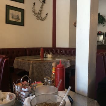 Omelette Inn - Limited seating for large groups (above 4), only about 2 large corner booths. - Breakfast & Brunch Near Me - Long Beach, California