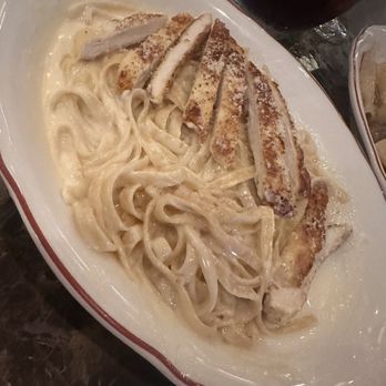 Maggiano's - Chicken Fettuccine Alfredo - Italian Near Me - Houston, Texas Maggiano's - Chicken Fettuccine Alfredo - Italian Near Me - Houston, Texas