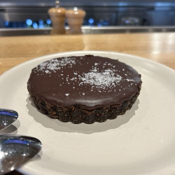 True Food Kitchen - Peanut butter chocolate tart - New American Near Me - Gaithersburg, Maryland True Food Kitchen - Peanut butter chocolate tart - New American Near Me - Gaithersburg, Maryland