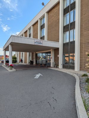 Super 8 by Wyndham Liverpool/Syracuse North Airport, 421 7th North