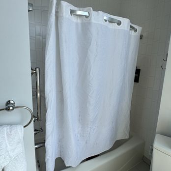 The Culver Hotel - The shower curtain isn't long enough so water gets on the floor. - Hotels Near Me - Culver City, California The Culver Hotel - The shower curtain isn't long enough so water gets on the floor. - Hotels Near Me - Culver City, California