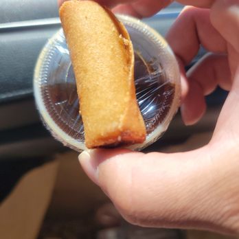 Tipunan  - Lumpia way too small, $1 what - Filipino Near Me - Oakland, California
